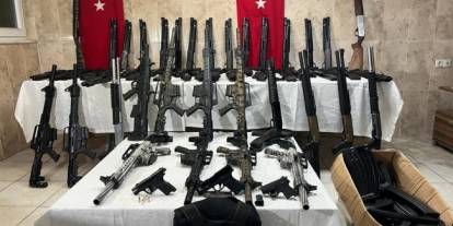 Sivas'ta silah kaçakçılarına darbe!