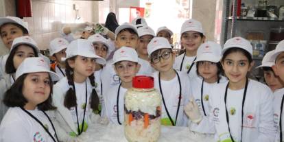 İlkokul Öğrencileri Lider Çocuk Tarım Kampında Üretimi Öğrendi