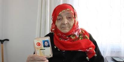 102 yaşında yeni kimliğine kavuştu