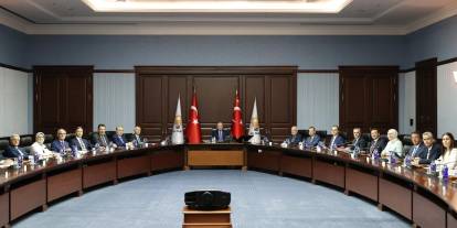 AK Parti'de MYK başladı