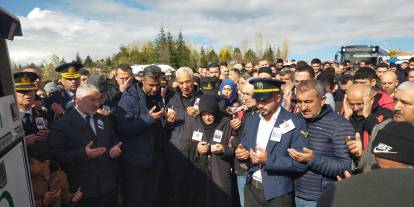 Şehit astsubay için baba ocağından helallik alındı