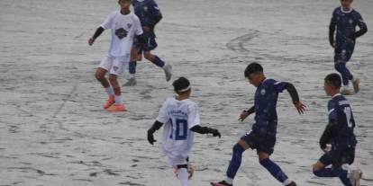 Karla kaplı sahada gelen şampiyonluk