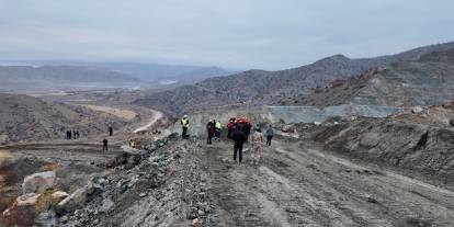 Sivas'ta maden ocağında meydana gelen göçükte arama çalışmaları sürüyor