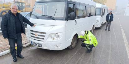 Ulaş'ta kış lastiği denetimi yapıldı