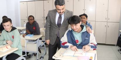 Uluslararası öğrencilere başarıya giden  yolu anlattı