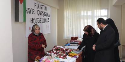 Sivas'ta Hayır Çarşısıyla Filistin’e Destek