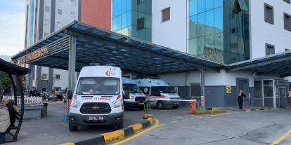 Yurtta tatlı yiyen 40 öğrenci hastanelik oldu