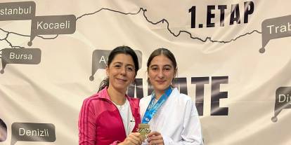 Sivaslı karatecilerden madalya şov!