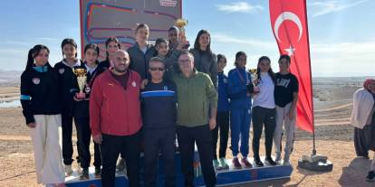 Sivaslı atletlerden çifte madalya!