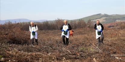 "Alev savaşçıları" bu kez fidan dikimi için sahada