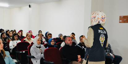 Öğrencilere Bağımlılık Eğitimi Verildi