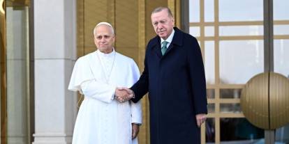 Erdoğan, Papa 14. Leo'yu resmi törenle karşıladı