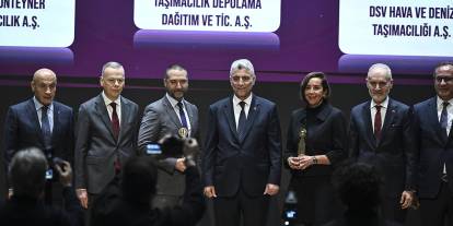 Hizmet ihracatının şampiyonları ödüllendirildi
