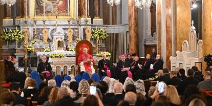 Papa 14. Leo, Kutsal Ruh Katolik Kilisesi'nde hitapta bulundu