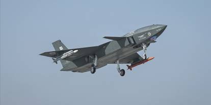 Bayraktar KIZILELMA hava-hava füzesiyle dünyada ilke imza attı