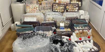 Sivas’ta kaçak likit imalathanesine baskın: 1 ton ürün ele geçirildi