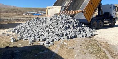 Yollar, su ve tarım… Gürün yenilendi