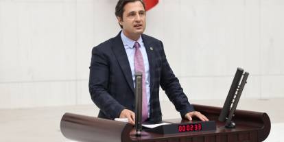 Deniz Yücel: “Asgari ücret ve emekli İçin teklif verdik, hepsini reddettiniz!”