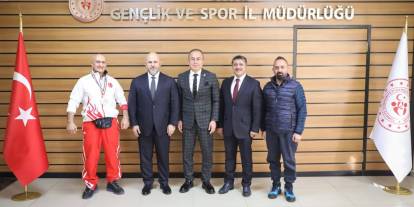 Sivas’ta vücut geliştirme zirvesi