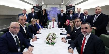 Erdoğan gazetecilerin sorularını yanıtladı