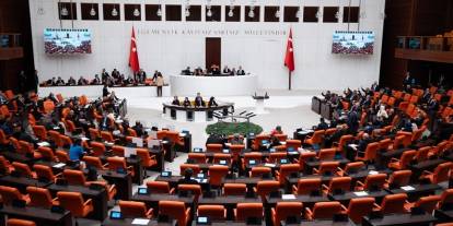 Milyonlarca mahkumun gözü bu haberde! Yeni yıla dışarı çıkacaklar