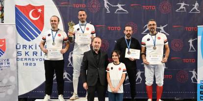 Sivaslı eskrimciden bronz madalya