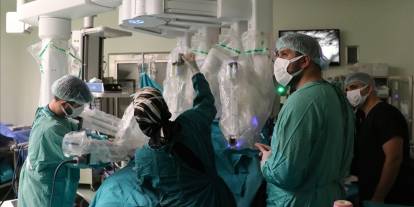 Erzurum Şehir Hastanesi’nde robotik cerrahi yöntemiyle ilk göğüs ameliyatı