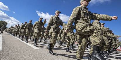 Çok çocuklu ailelerin evlatlarına tercihli askerlik hakkı gündemde