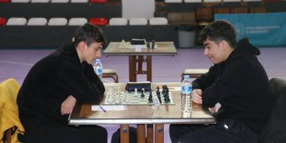 Sivas’ta yıldızlar satrançta yarıştı