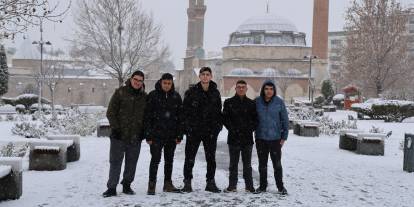 Sivas’ta beklenen kar yağdı