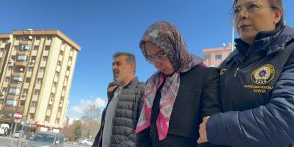 Eşini 25 bıçak darbesiyle öldüren kadın için 24 yıla kadar hapis istemi