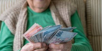 Emekliler yeni yıla yüzde 25 kayıpla girecek!