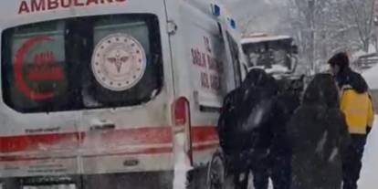 Sivas'ta ekipler hasta vatandaş için seferber oldu