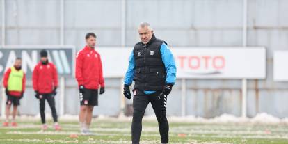 Altıparmak’tan sert çıkış: “Zor günlerde yoktunuz”