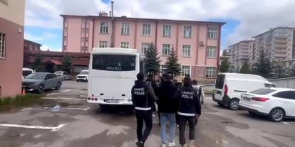 Sivas’ta uyuşturucuya geçit yok: 151 şüpheli yakalandı