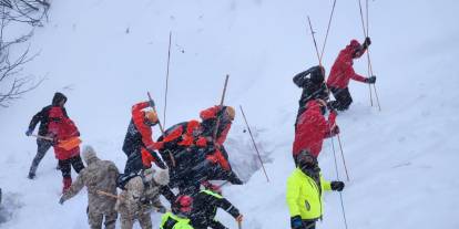 Çığ altında kalan çobanı arama çalışmalarında 4'üncü gün