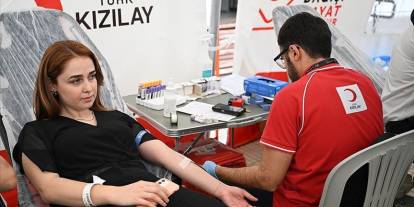 Kan bağışında, kadın ve gençlerin payı 2025'te arttı