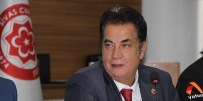 Rektör Hocam bu hafta da Ankara’ya gitmeyiver!