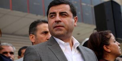 Selahattin Demirtaş'a 'Cumhurbaşkanına hakaret' suçundan hapis cezası