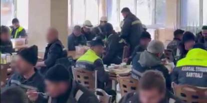 Sivas'ta işçilerden kaşıklı protesto