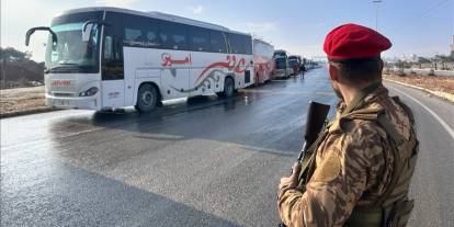 Suriye'de tahliye süreci başladı