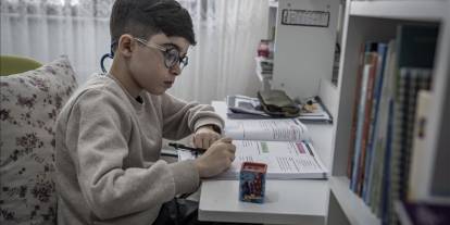 DMD hastası Ahmet'in tek hayali çocukluğunu yaşamak