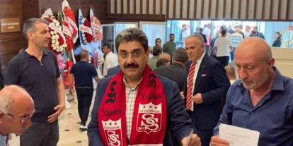 Hakan Aksu'dan tepkilerin ardından Sivasspor'a destek paylaşımı