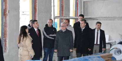 Vali Şimşek Hızlı Tren Garı inşaatını denetledi