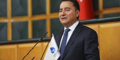 Babacan Sivas'a bağlandı: Özgür basın demokrasinin nefes borusudur!