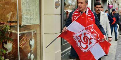 Sivas Belediye Başkanı Adem Uzun'dan Sivasspor'a destek çağrısı