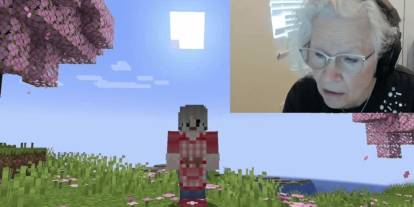 Kanser hastası torunu için 81 yaşında Minecraft oynamaya başladı