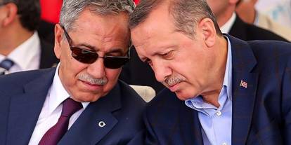 Bülent Arınç'tan İmamoğlu yorumu: Siyasette erken öten horozun başını keserler