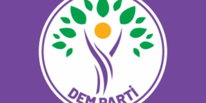 DEM heyeti Öcalan'la görüşmeye gitti