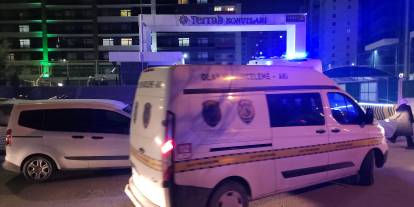 Kız kardeşini öldürüp intihar etmişti; yaraladığı annesi de kurtarılamadı